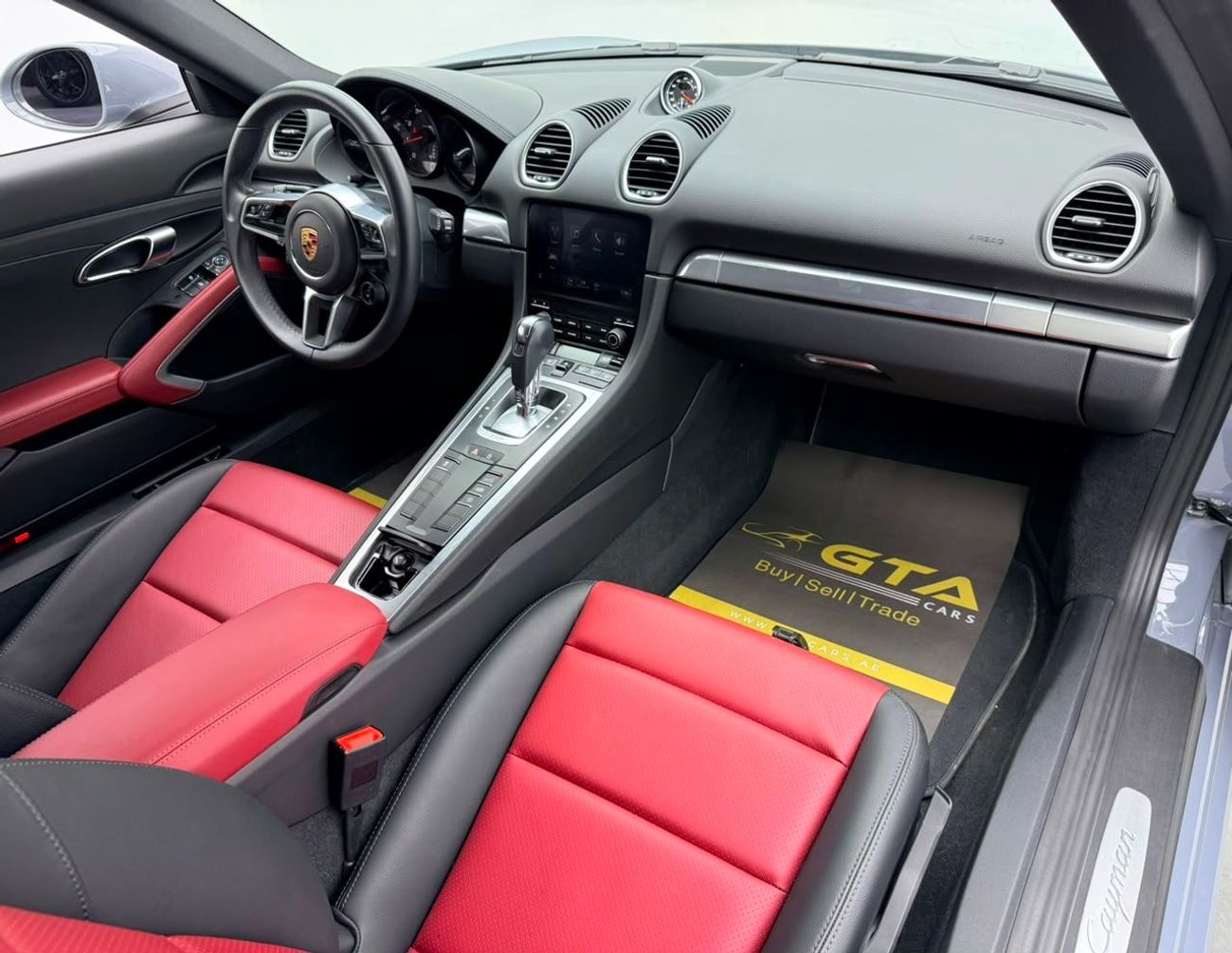 بورش كايمان 718 STD 2025 Porsche 718 Cayman, 2029 Porsche Warranty, Full Porsche Service History, Low Km, GCC