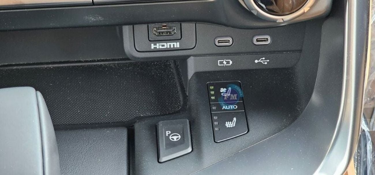 لكزس LX 700h V6 HYBRID 3.5L 7 SEAT AT with AUTO PARK