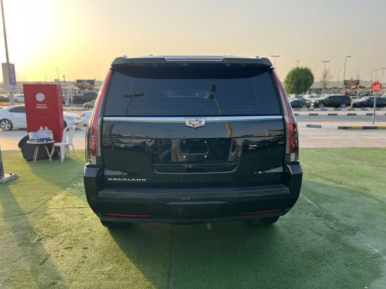 Cadillac Escalade PLATINUM 2018.ENGINE 6.2L/V8