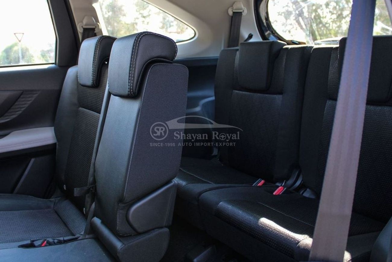 Toyota Veloz LHD 1.5L PET AT 7S 2025MY