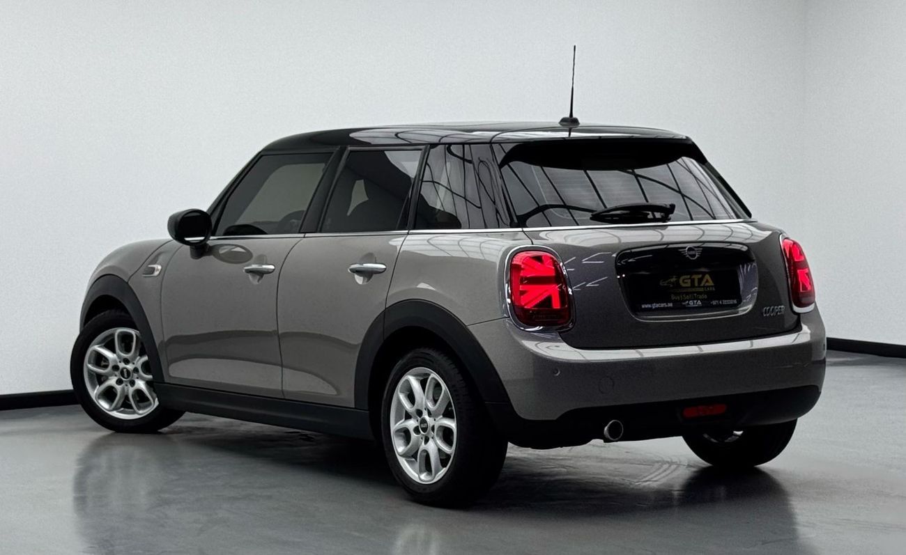 Mini Cooper Std 1.5L (4 Seater) 2020 Mini Cooper, Warranty, 2025 Mini Service Pack, Low Kms, GCC