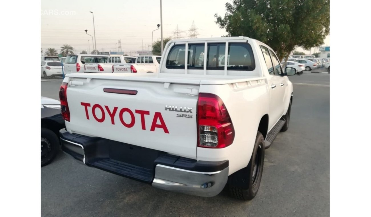 Toyota Hilux 4X4 Double Cabin Diesel Mid Option M/T with Chrome Bumper