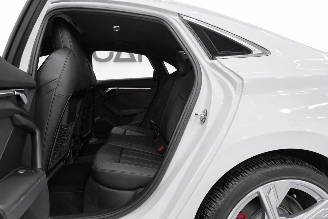 أودي S3 TFSI quattro 2.0L Sedan