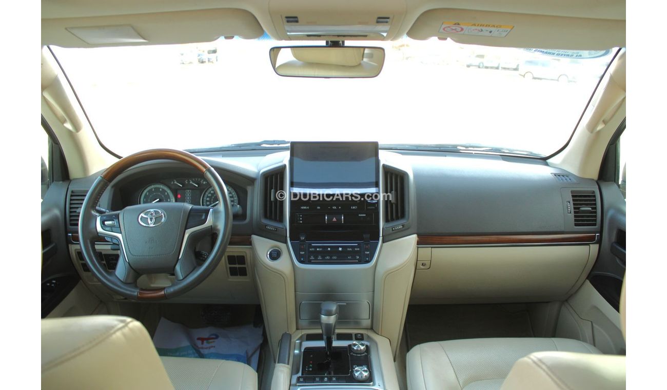 Toyota Land Cruiser GXR