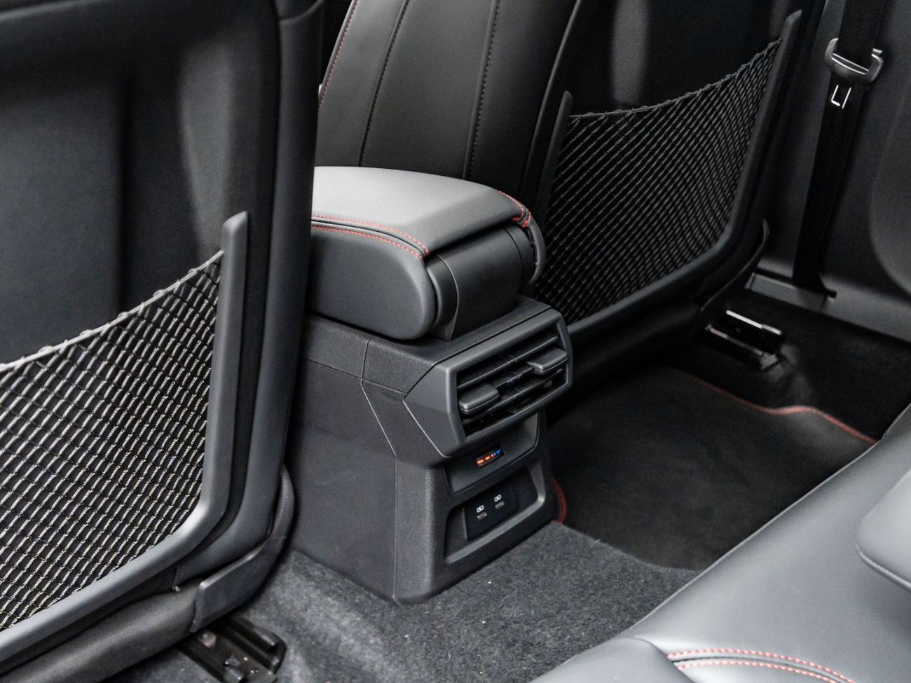 أودي S3 TFSI quattro 2.0L Sedan