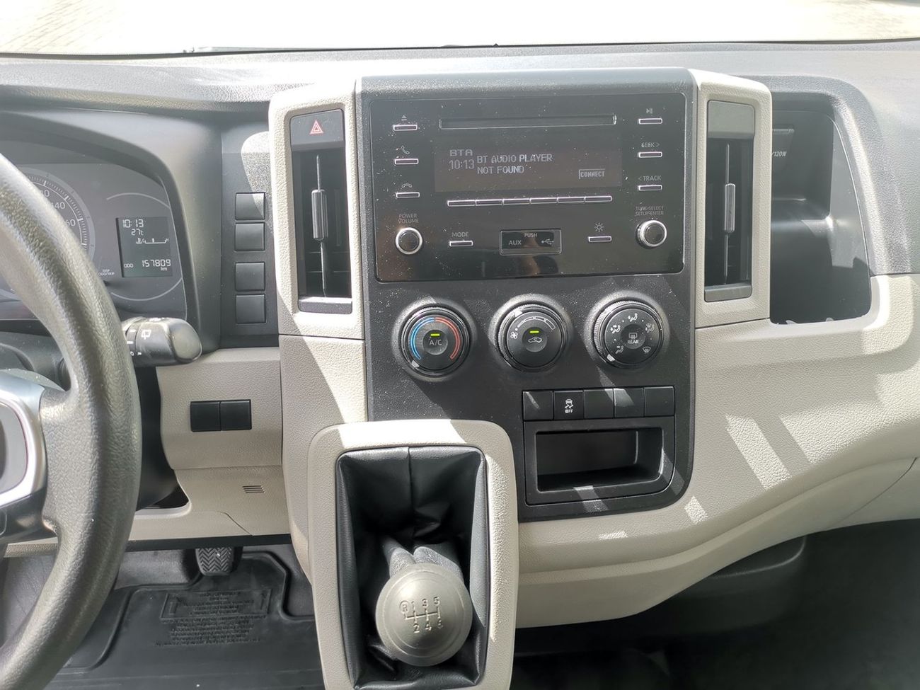 Toyota Hiace GLS - High Roof