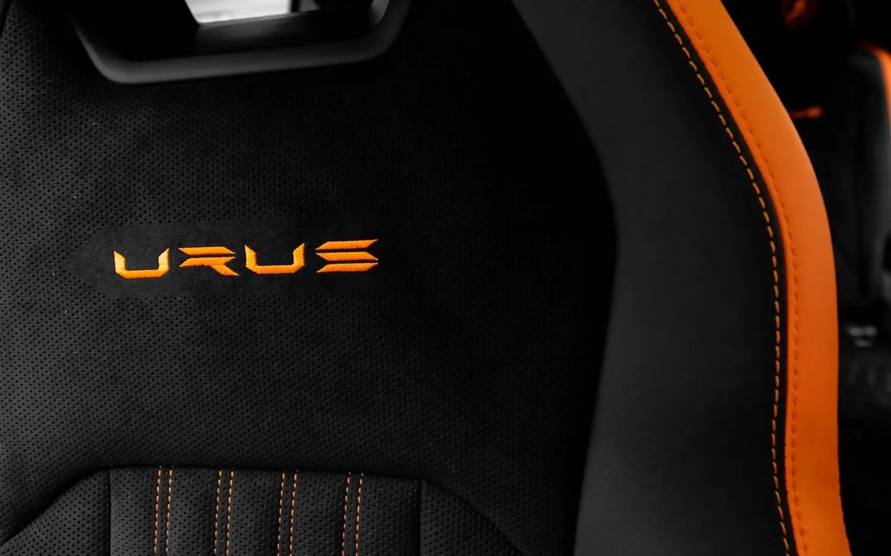 لامبورغيني اوروس 4.0T V8 Performante With Akrapovic Exhaust - Euro Spec