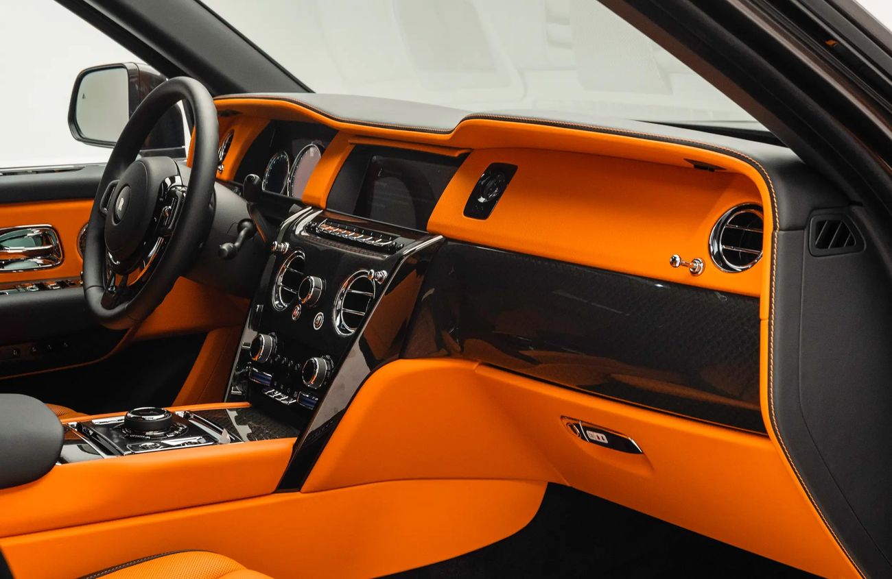 Rolls-Royce Cullinan 6.75L V12 Twin-Turbocharged Engine