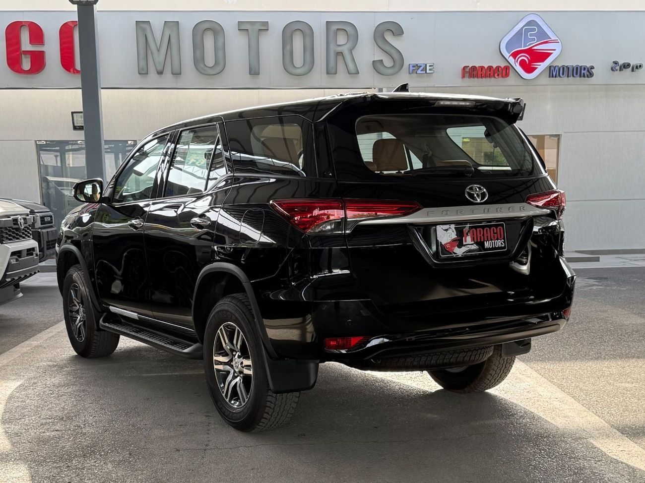 Toyota Fortuner 2.7 4X4 AUTOMATIC **EXPORT ONLY**التصدير فقط خارج الخليج**