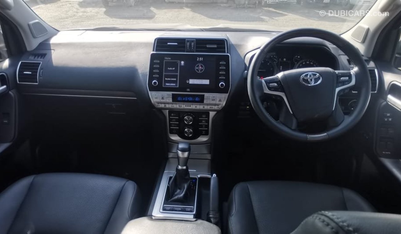 Toyota Prado 2021  2.8 KAKADU land cruiser prado full option