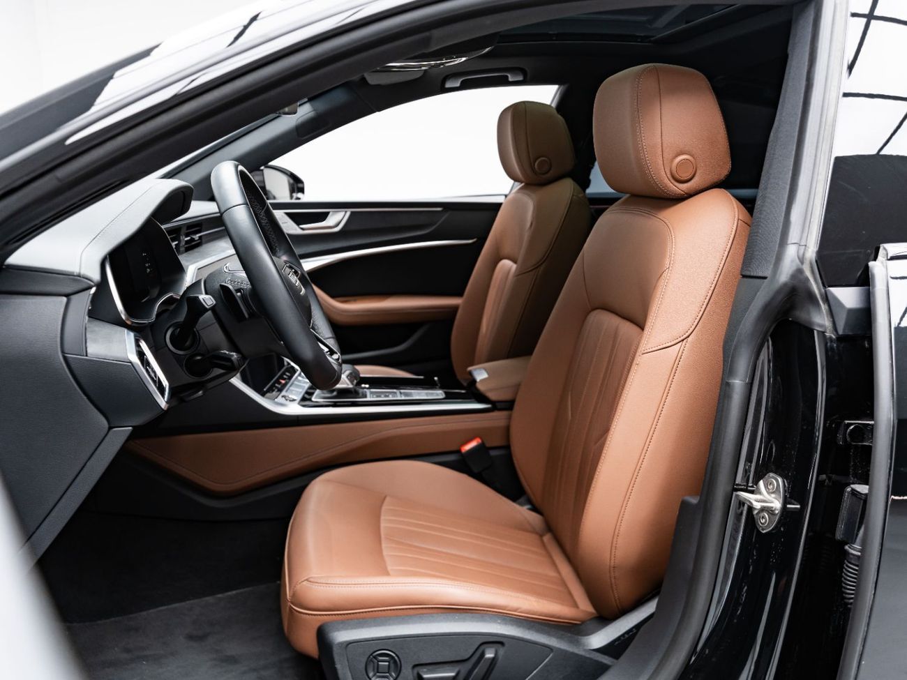 أودي A7 45 TFSI S-Line 2.0L