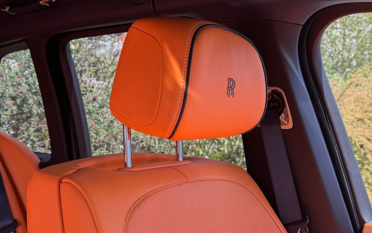 رولز رويس كولينان Black Badge Series II Right Hand Drive