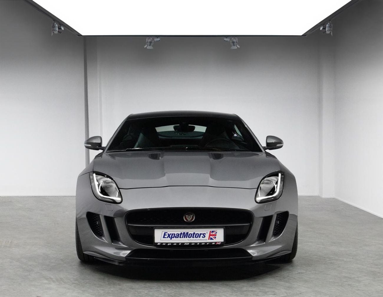 Jaguar F-TYPE STANDARD
