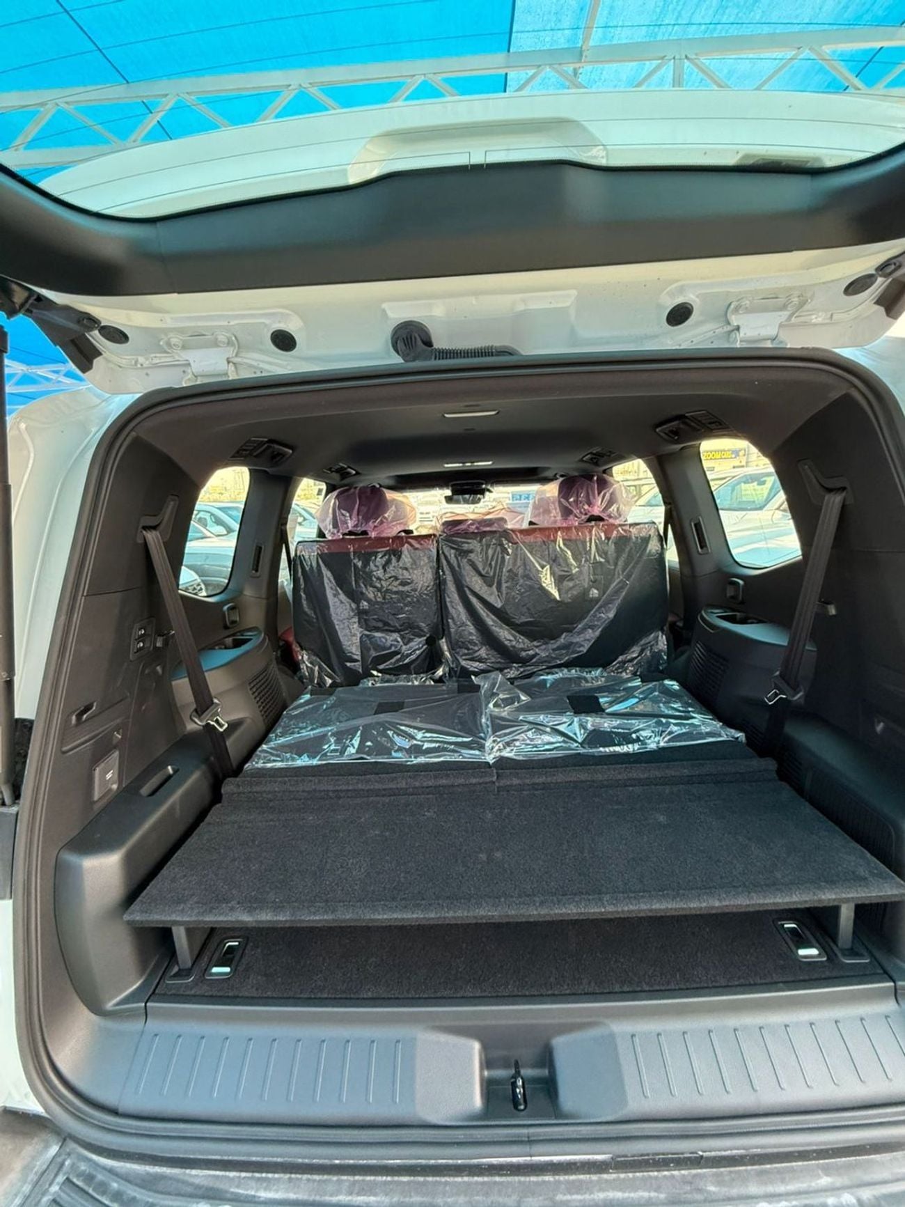 تويوتا لاند كروزر Toyota Land Cruiser VXR 3.5L 2025