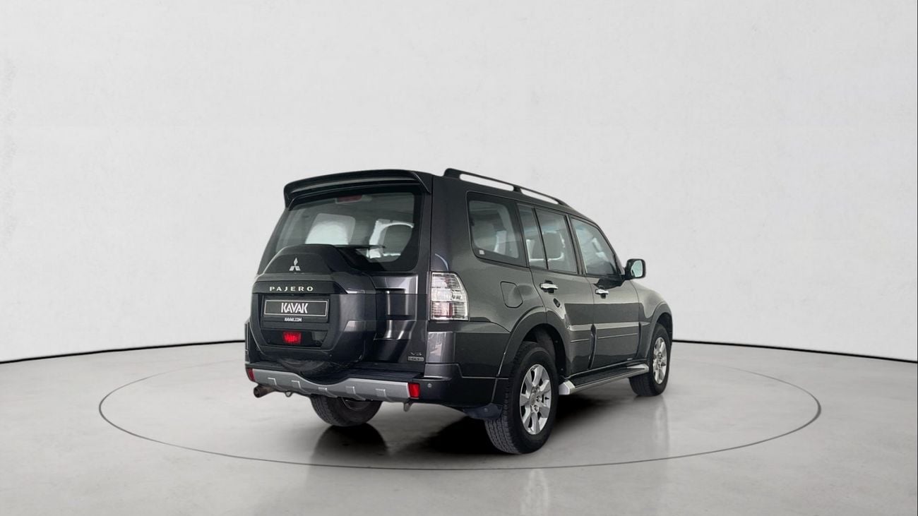 ميتسوبيشي باجيرو GLS Highline | upto AED 20,000 Ramadan Discount | شامل الضمان | 0 ﺪﻔﻋﺓ ﺃﻮﻟﻯ