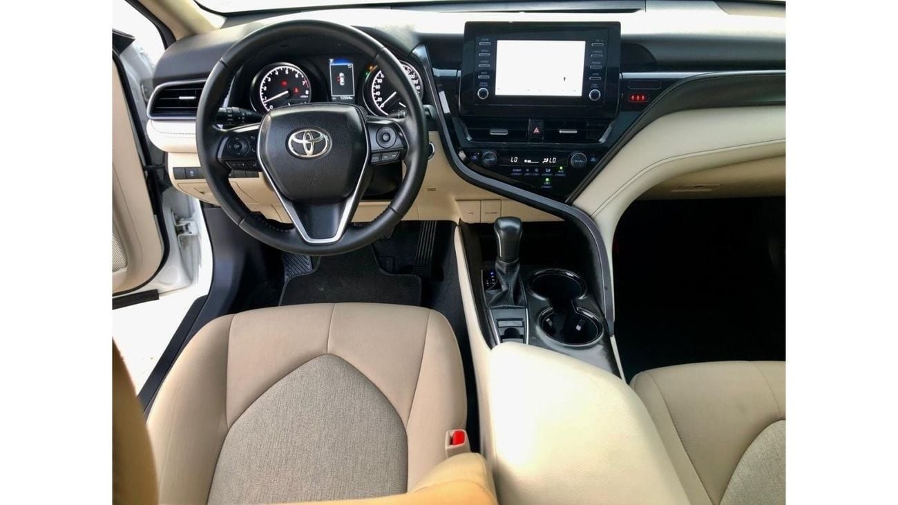 تويوتا كامري Toyota Camry 2023 - 2.5L V4- GCC, Full Option,Low mileage