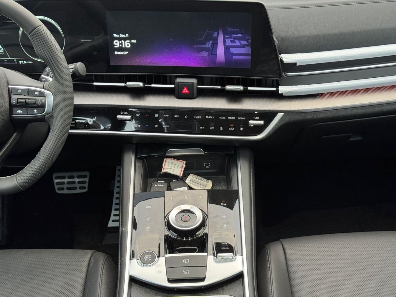 كيا سبورتيج 2.0L Petrol Turbo 4WD 2025 Export Price @ 90,000 AED