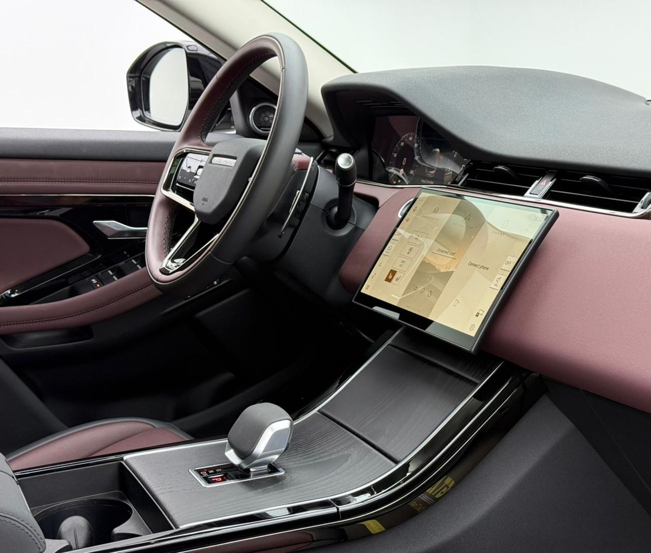 Land Rover Range Rover Evoque P250 SE 2.0L 2025 Range Rover Evoque Dynamic SE ,Warranty, Brand New, Excellent Conditi