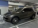 Porsche Cayenne Turbo S 4.8L (550 HP)