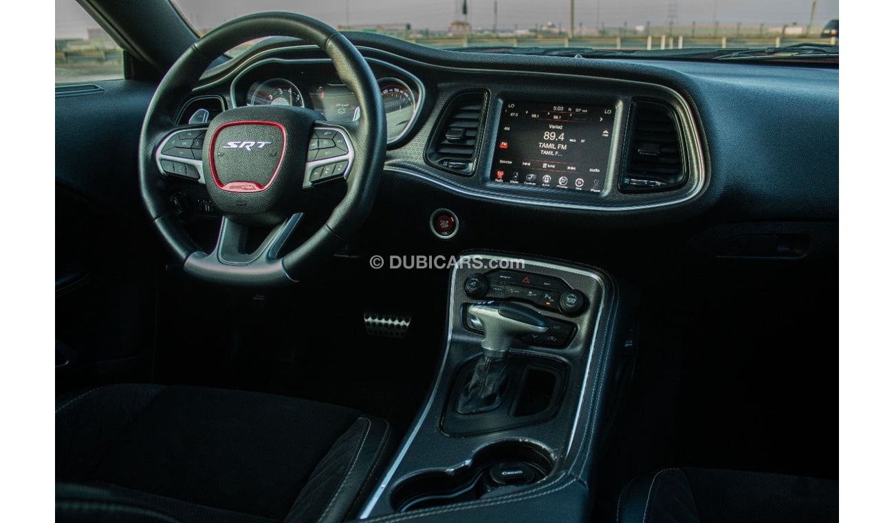 دودج تشالينجر SRT 392