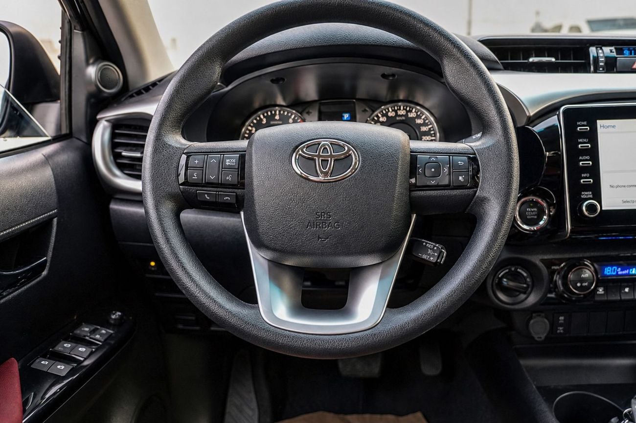 Toyota Hilux SR5