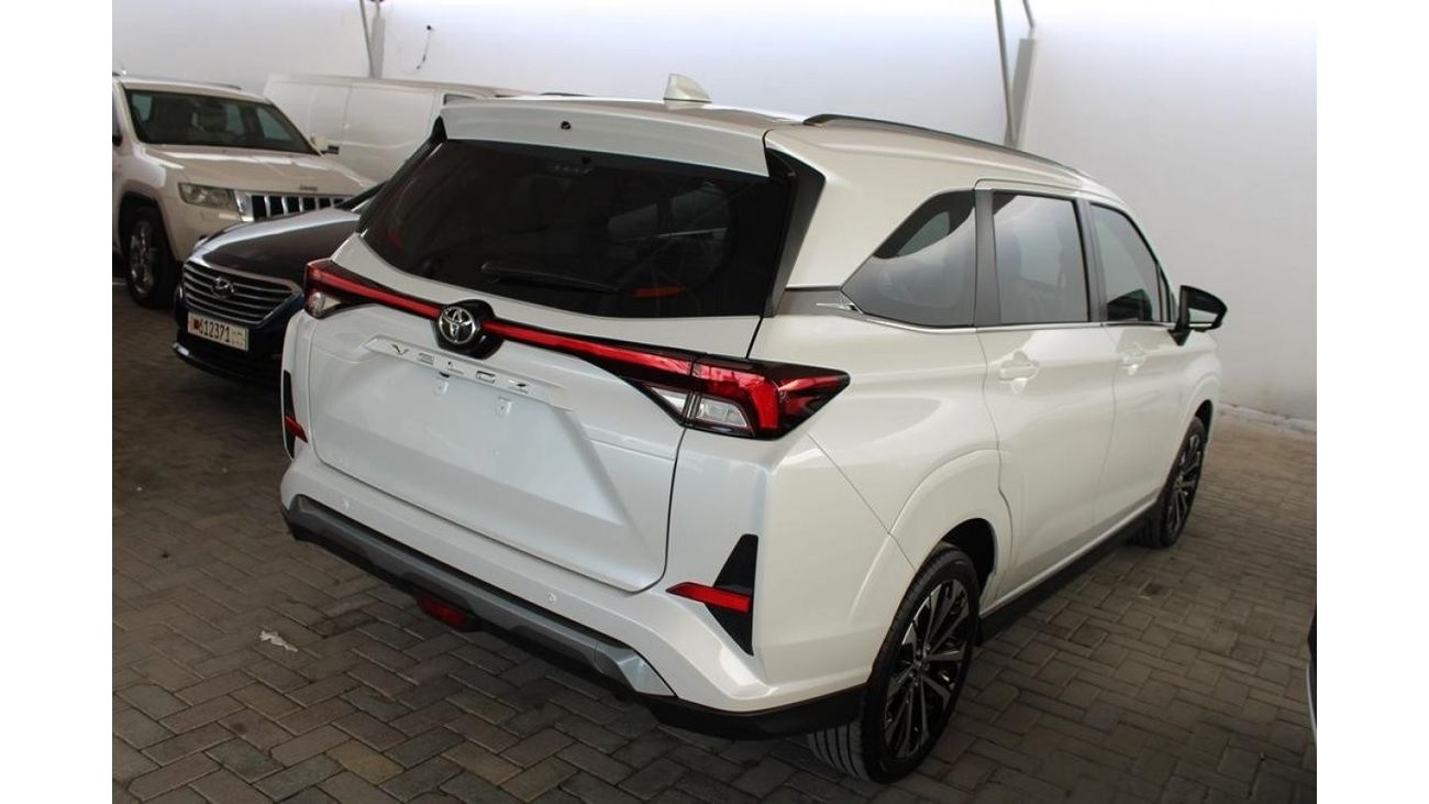 Toyota Veloz 1.5L CVT 2023YM