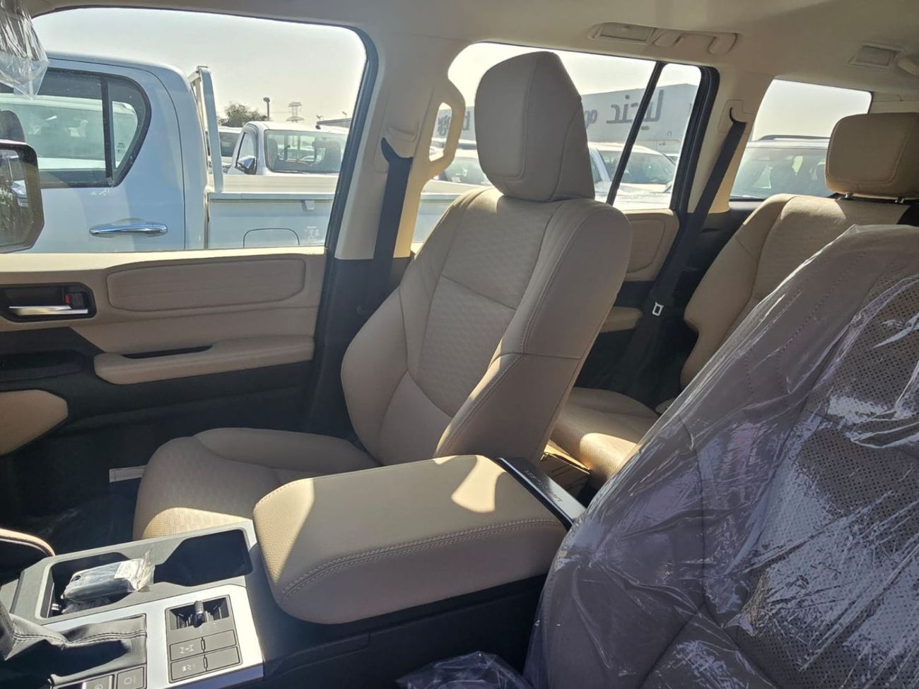 تويوتا برادو تويوتا لاندكروزر – 2.4 لتر تيربو – 275 حصان – دفع رباعي – 7 ركاب