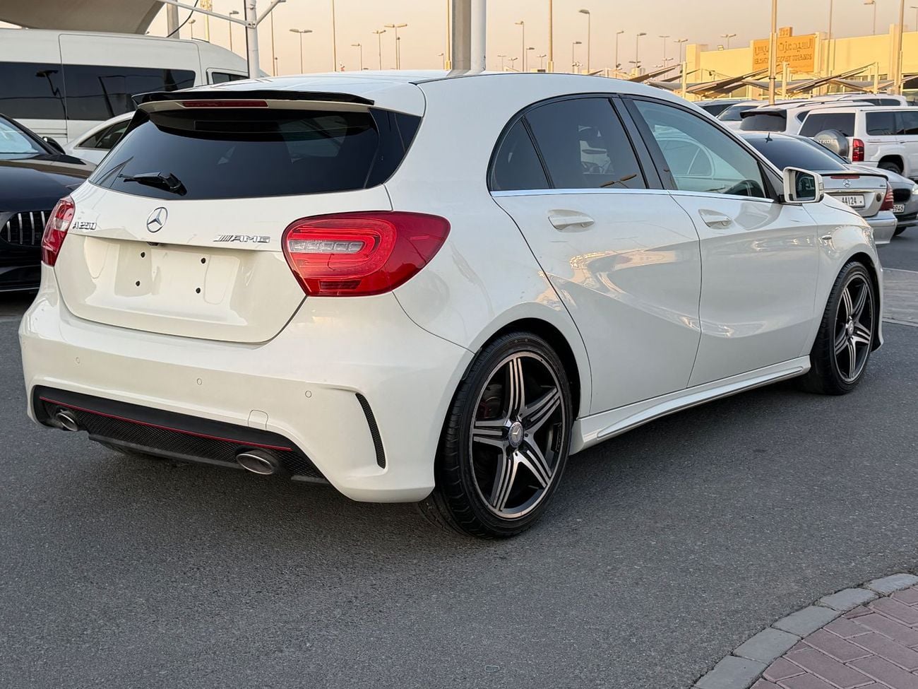 مرسيدس بنز A 250 SPORT