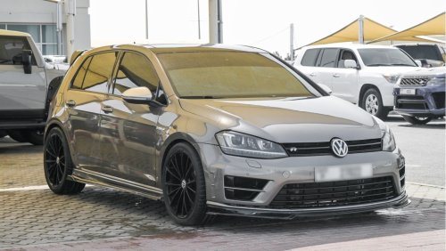 Volkswagen Golf R