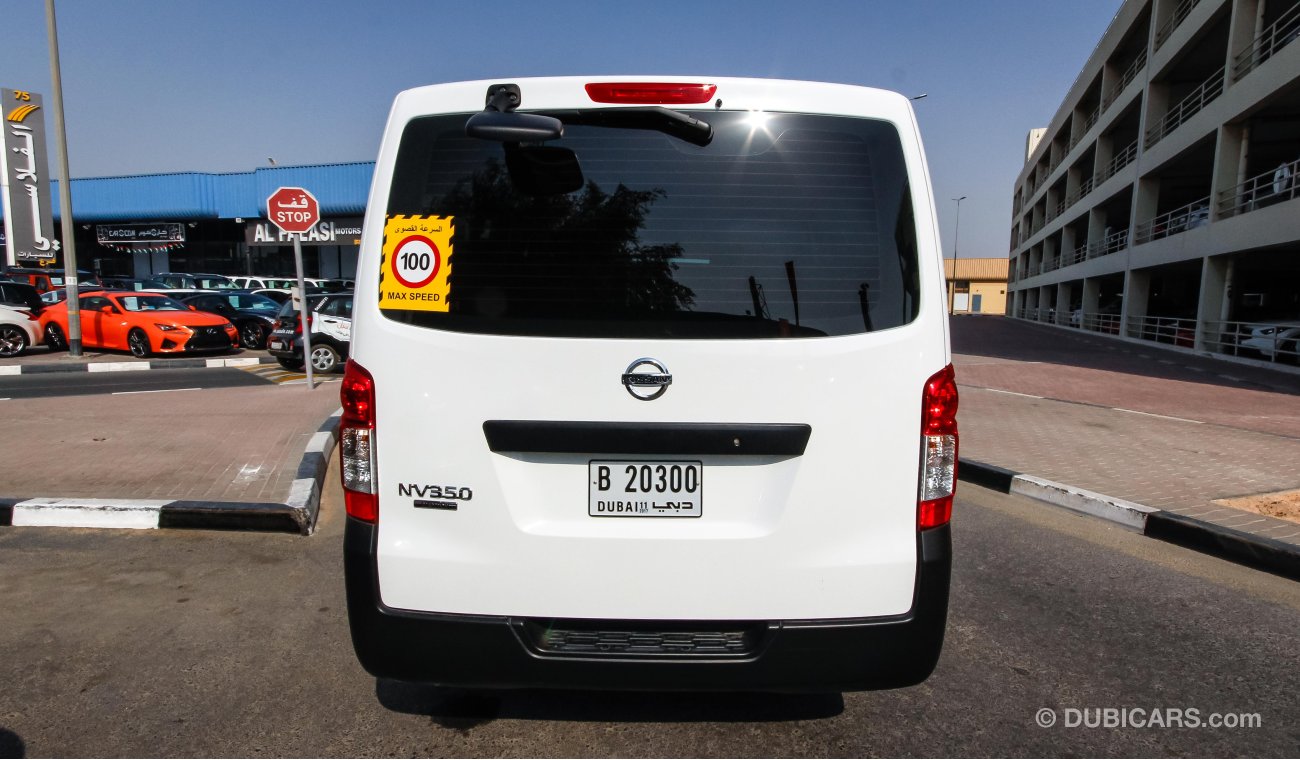 Nissan NV350 Urvan 3.5