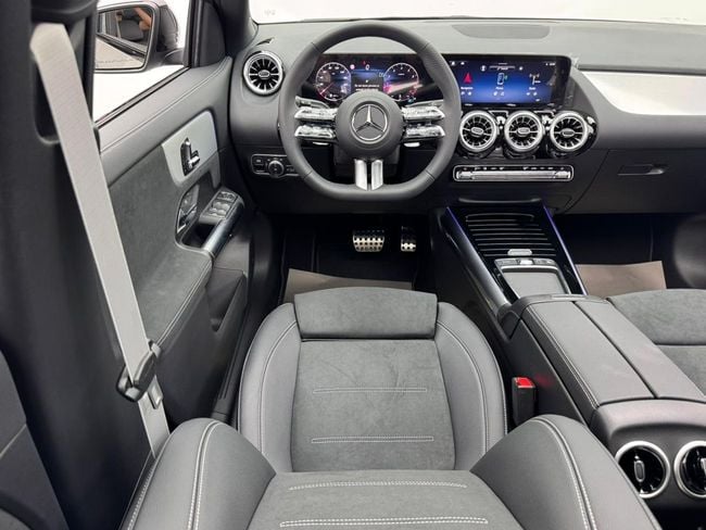 Mercedes-Benz GLA 2026 — фото 17