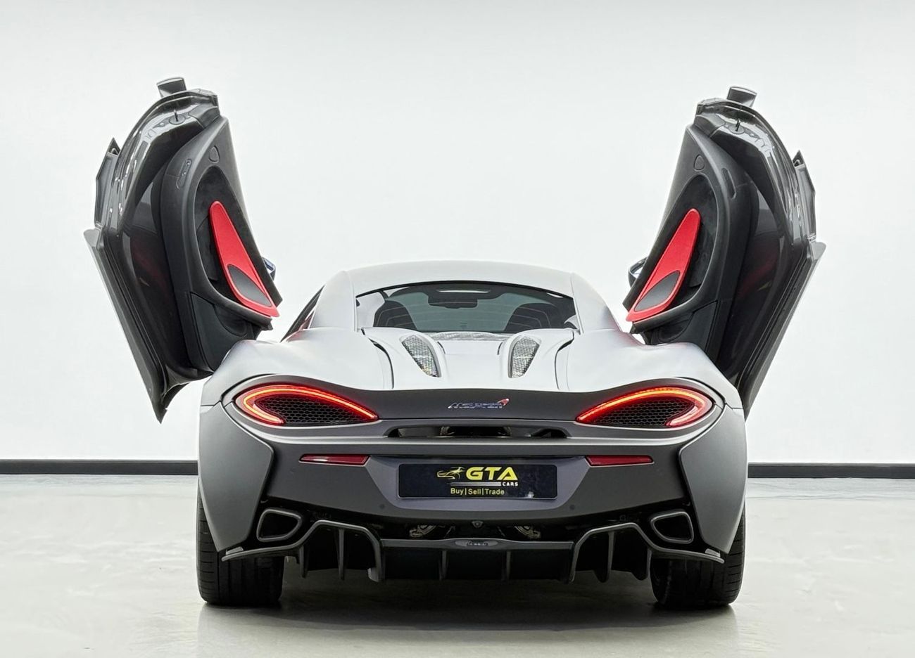 McLaren 570S 2017 Mclaren 570 S, 2025 Mclaren Warranty, Full Mclaren Service History, Very Low Km, GCC