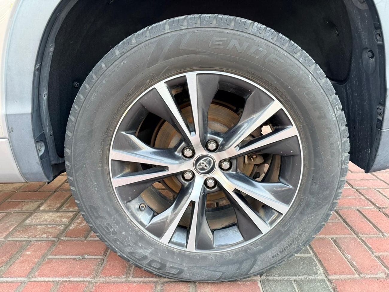 Toyota Highlander 2017 TOYOTA HIGHLANDER LE SILVER  READY 5TDZZRFH7HS209940