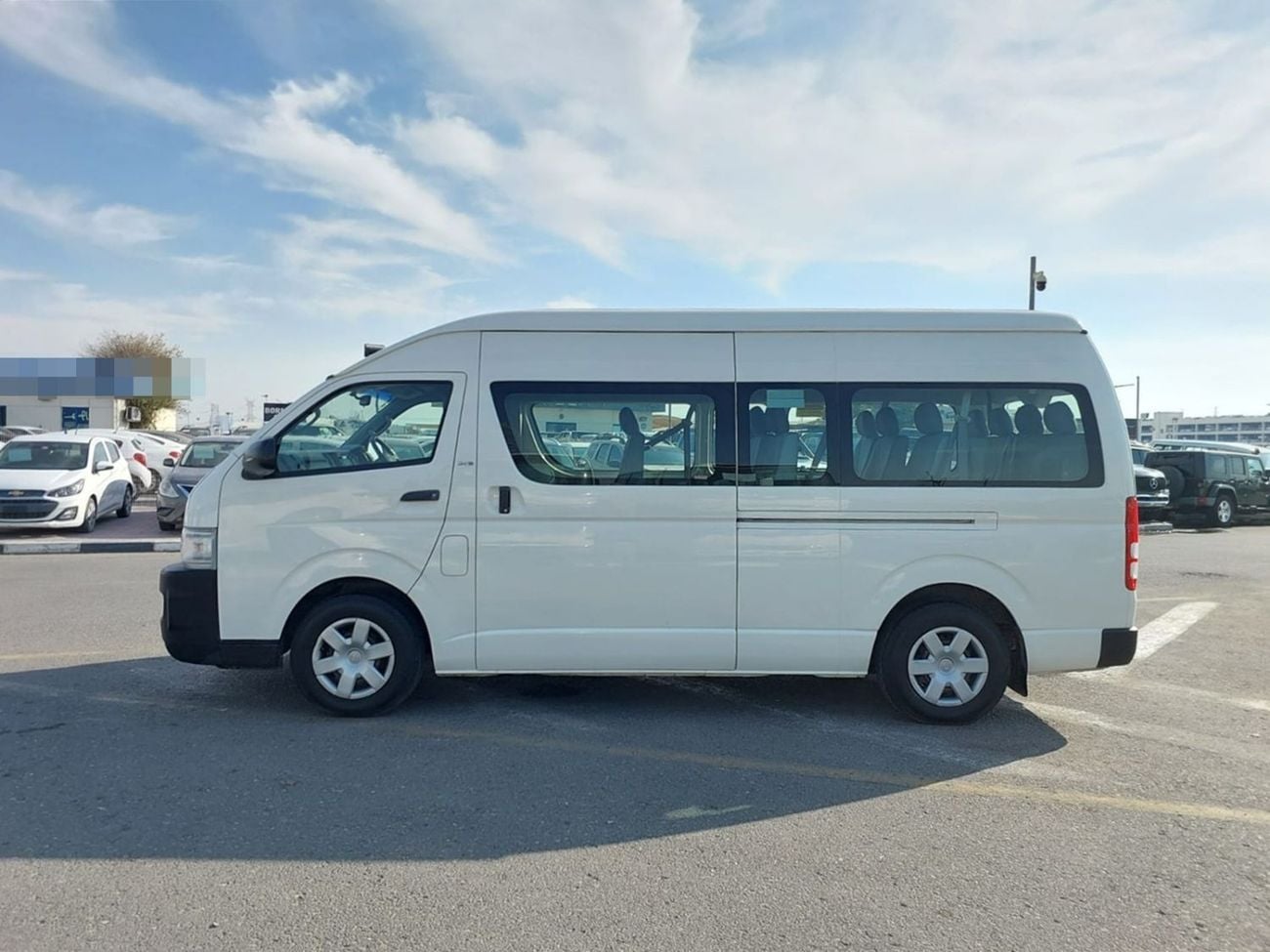 تويوتا هاياس TOYOTA HIACE COMMUTER VAN RHD 2006 MODEL 2.5 L DIESEL MANUAL(PM15390)