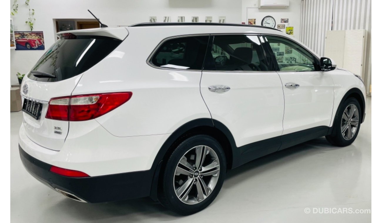 هيونداي جراند سانتا في Grand Santa Fe .. GCC .. V6 .. 3,3L .. Perfect Condition