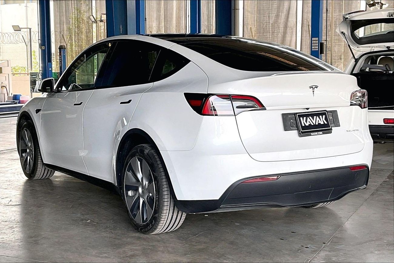 تسلا موديل Y Long Range (Dual Motor) | شامل الضمان | 0 ﺪﻔﻋﺓ ﺃﻮﻟﻯ