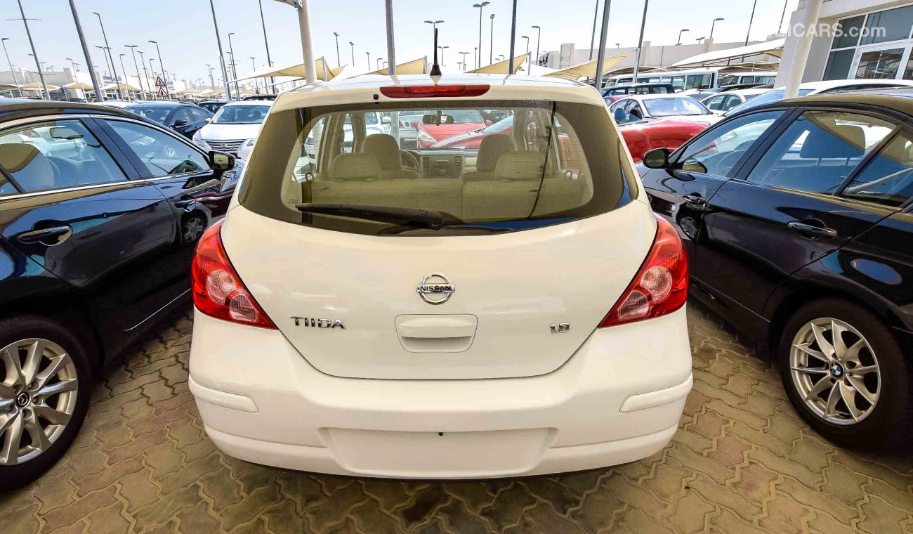 Nissan Tiida 1.8