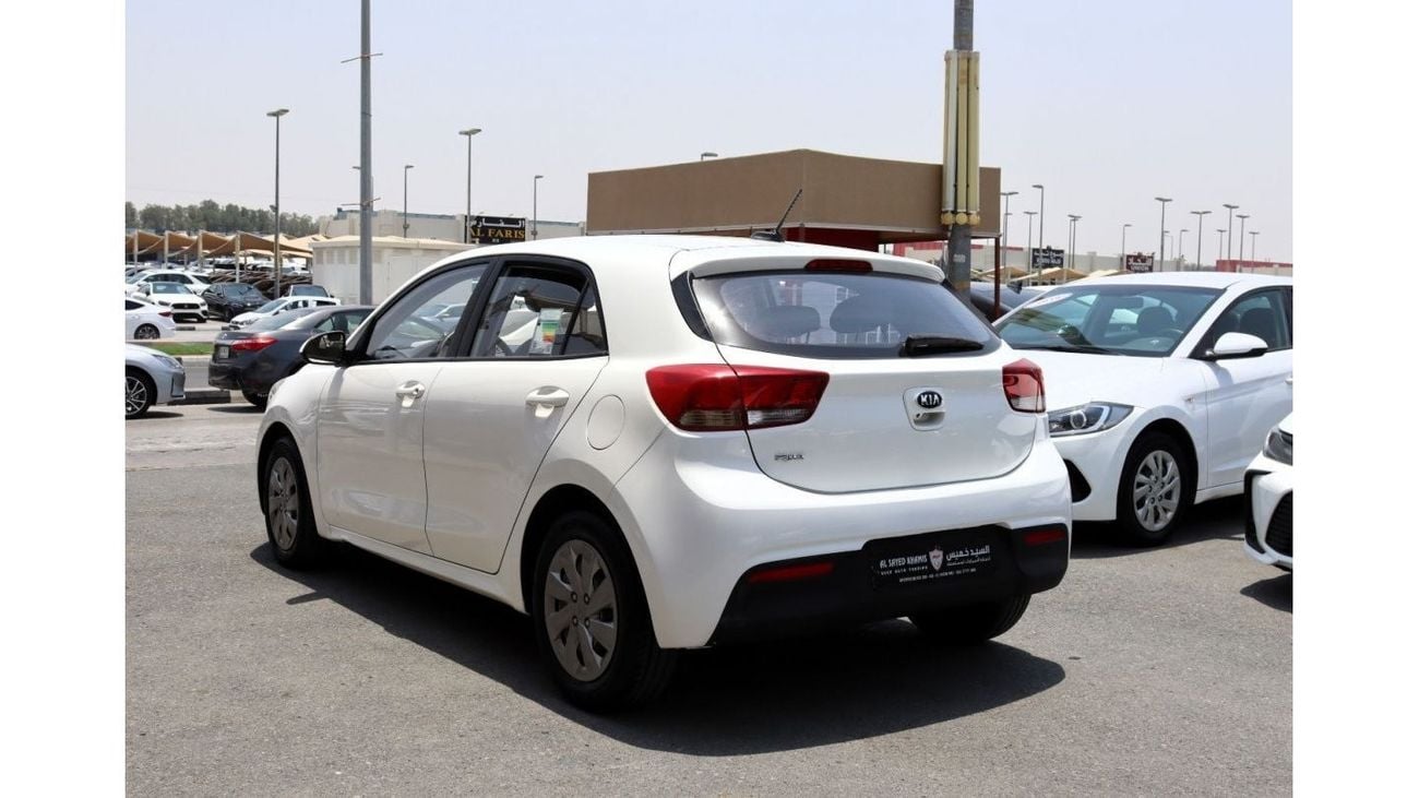 Kia Rio LX ACCIDENTS FREE - GCC - ORIGINAL PAINT - ENGINE 1400 CC - PERFECT CONDITION INSIDE OUT