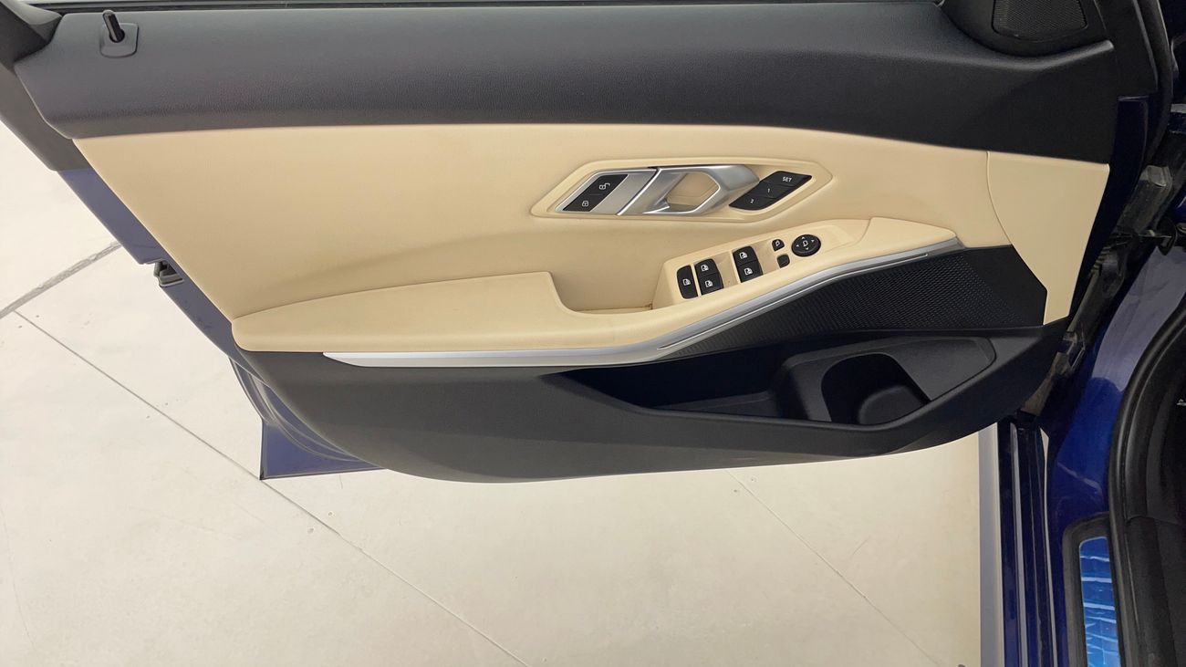 بي أم دبليو 320 SPORT LINE 2 | بدون دفعة مقدمة | اختبار القيادة في المنزل