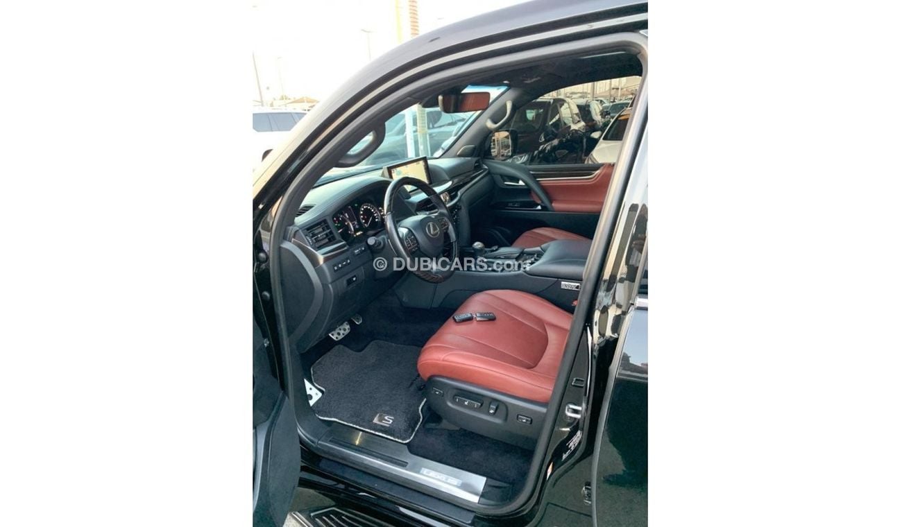 Lexus LX 570 Platinum Signature