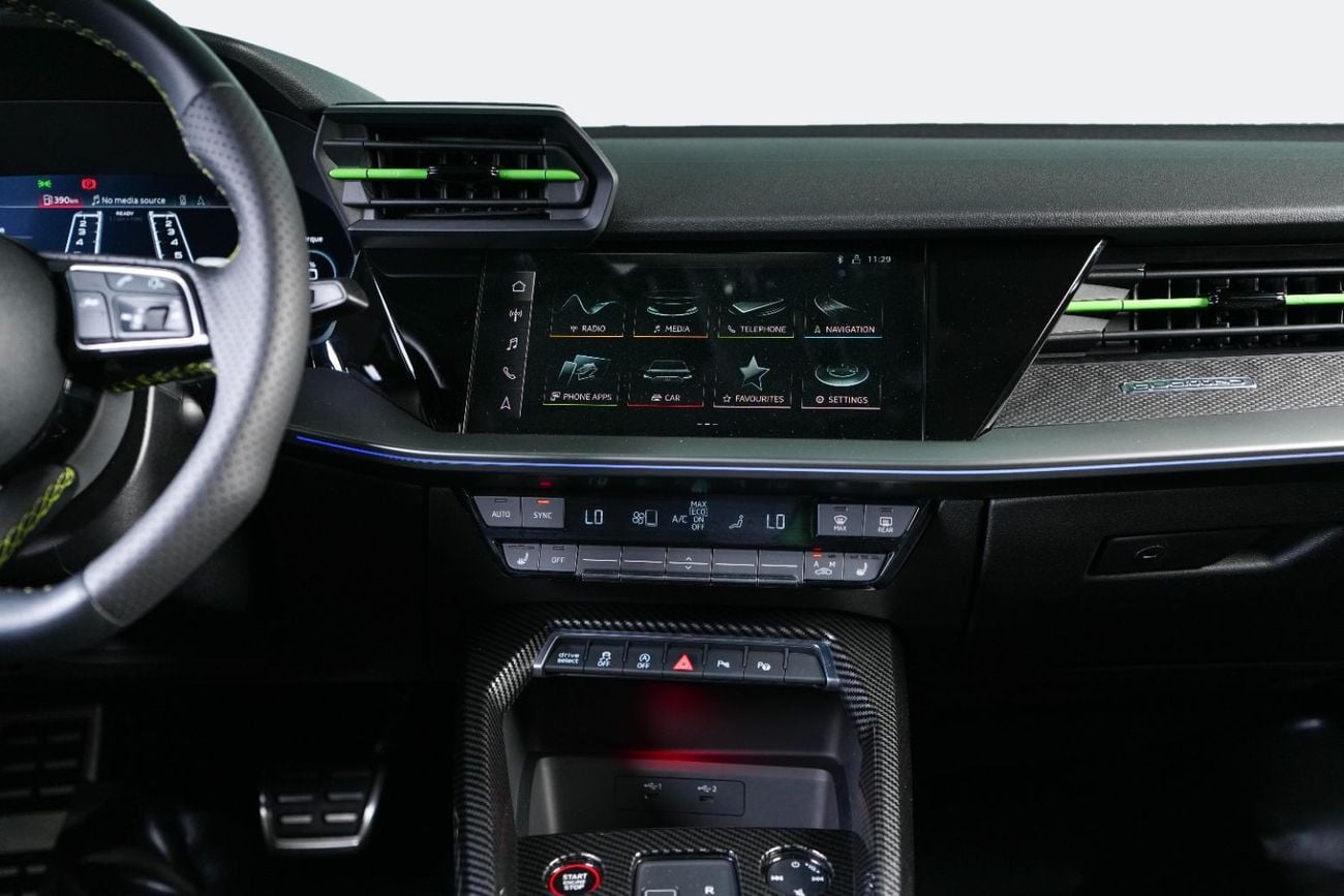 Audi RS3 STANDARD STD GCC-Exclusive Green Color-Full Leather Interior-Green Accents-Sports Exhaust