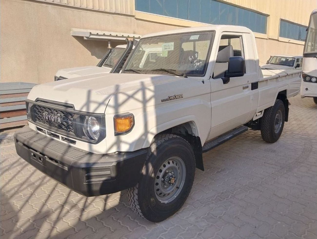 Toyota Land Cruiser Pick Up LC79 SC 2.8L TURBO DIESEL| MANUAL | 2025 | 0 KM | 03 YEARS WARRANTY