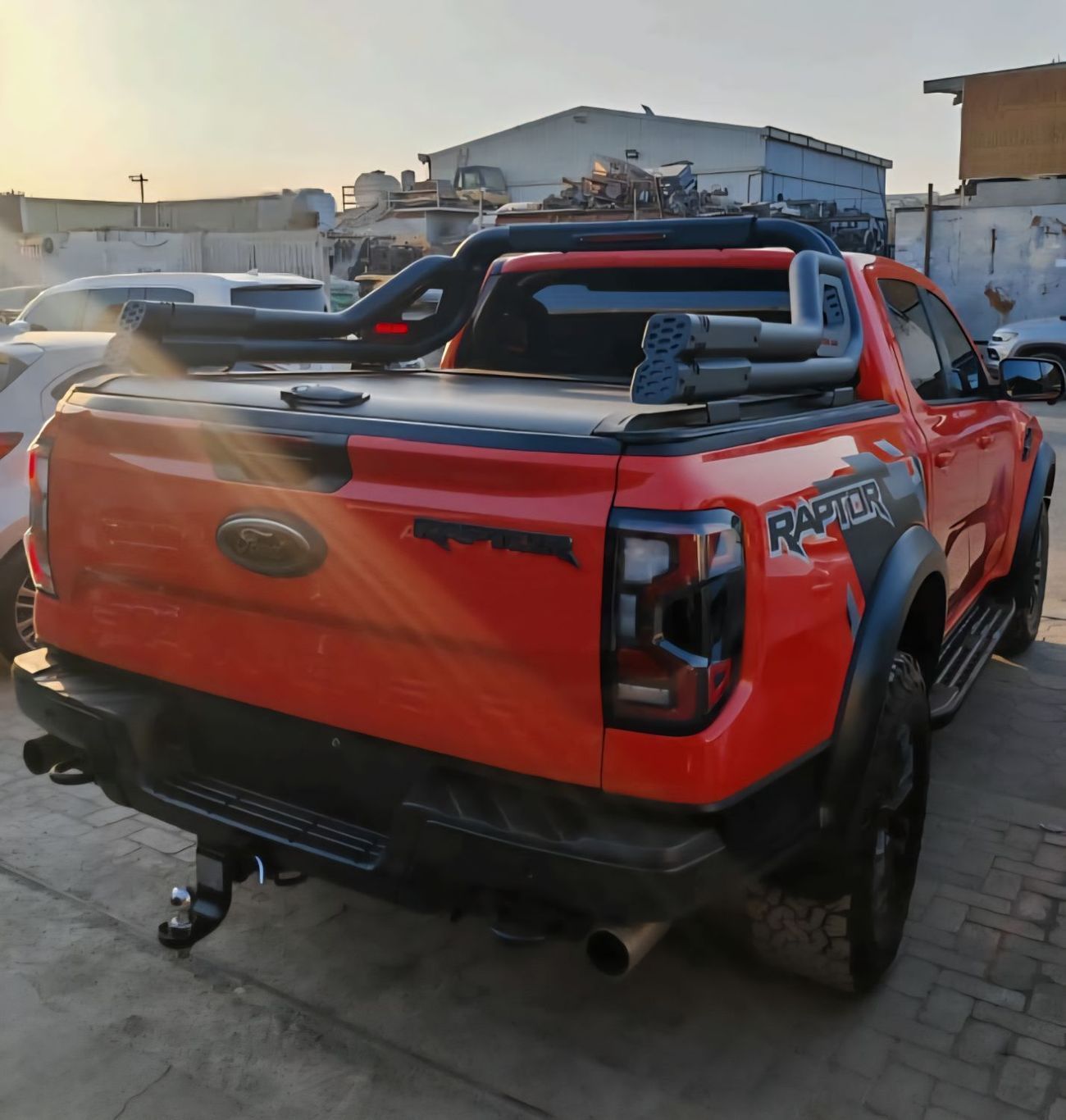 فورد رينجر رابتور Double Cabin 3.0L- RHD-AWD-petrol-Automatic-6 Cylinders-5 seats-4 Doors