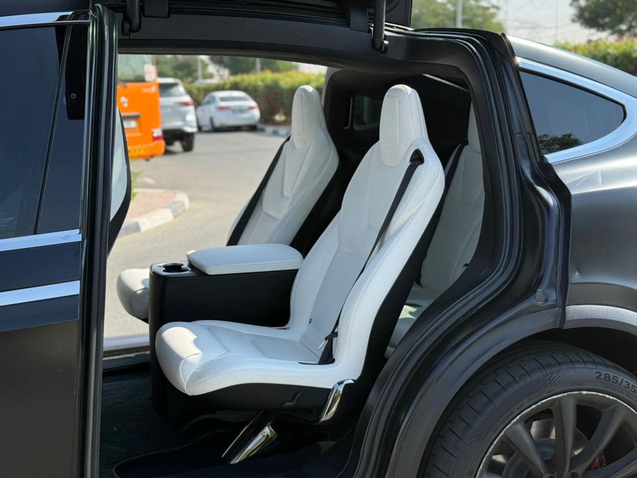 تسلا موديل اكس Long Range (AWD)