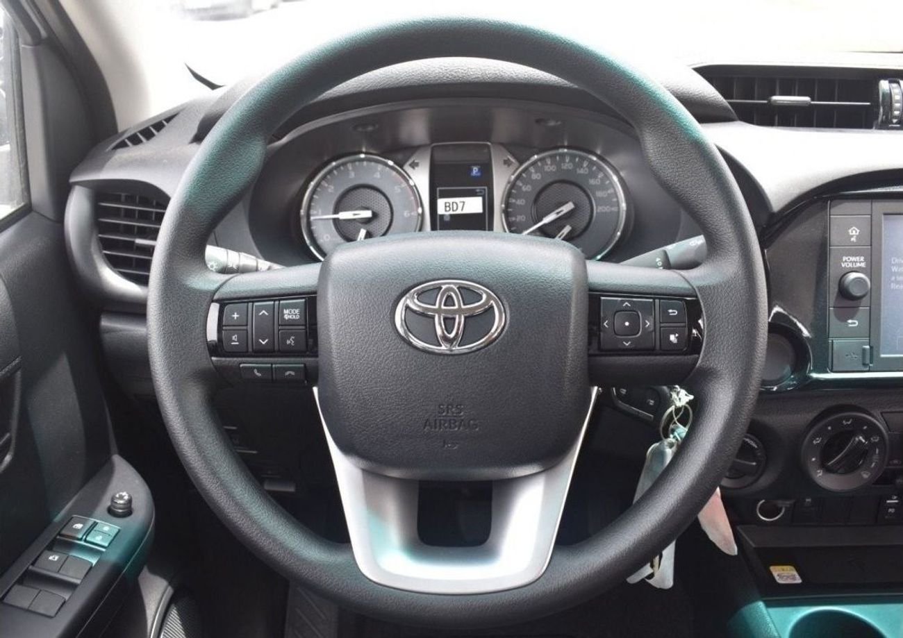Toyota Hilux TOYOTA HILUX 2.4 med options power window