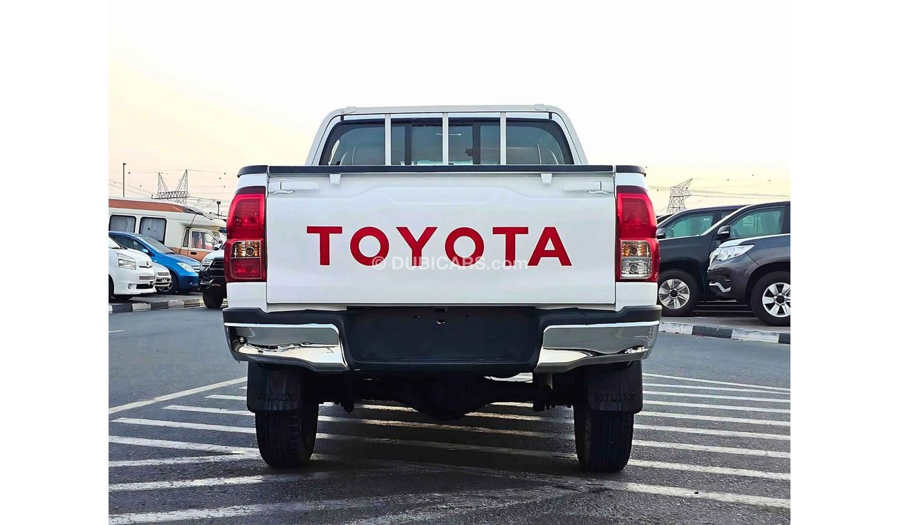 تويوتا هيلوكس GLX / A/T/ 2.7L PETROL 4WD / SIDE STEPS / FULL OPTION / EXPORT ONLY / LOT#91992