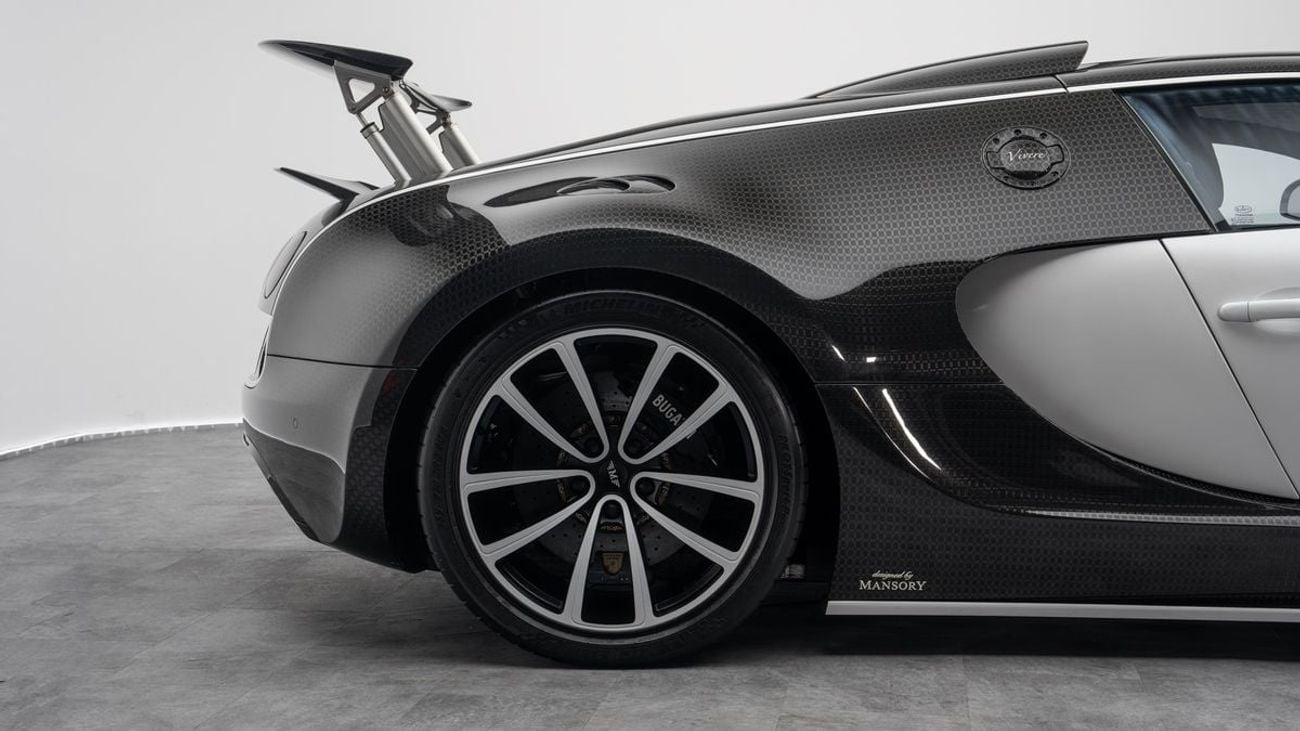 Bugatti Veyron Linea Vivere By Mansory - 1 of 2