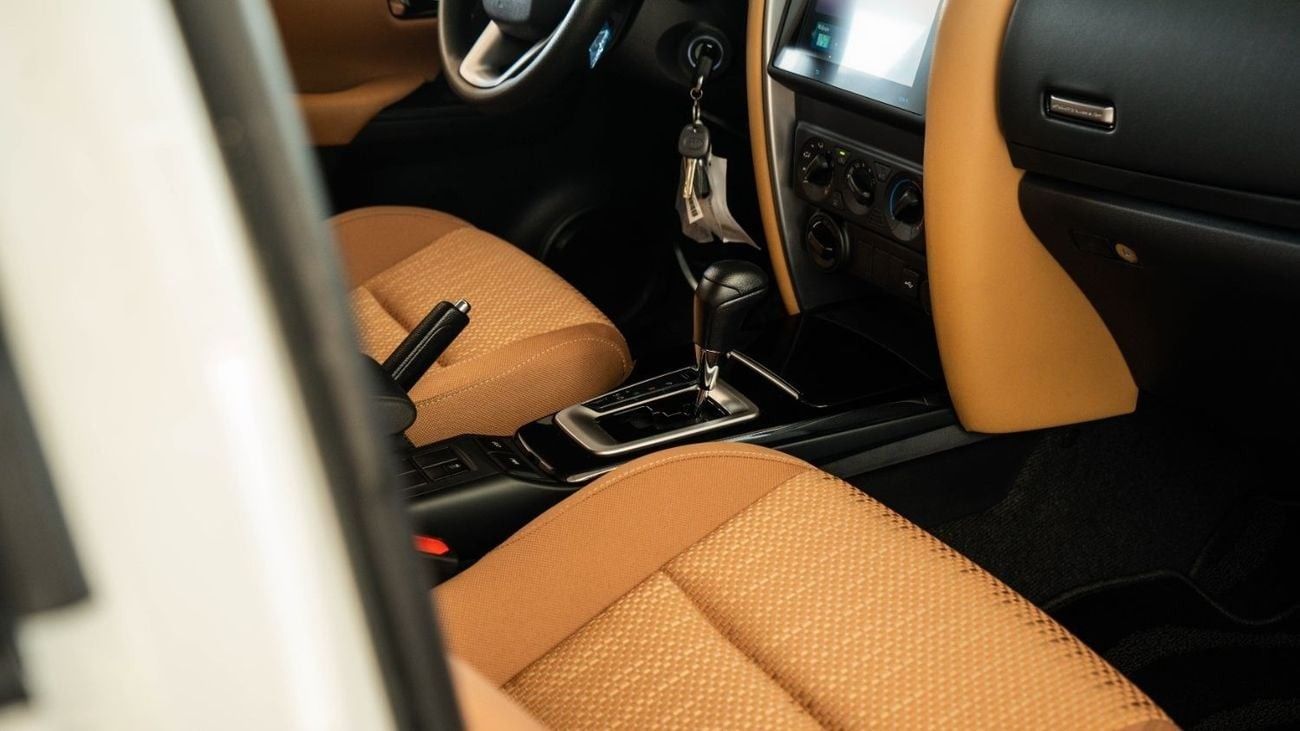 Toyota Fortuner Mid Option | 2.7L | V4 | 2024