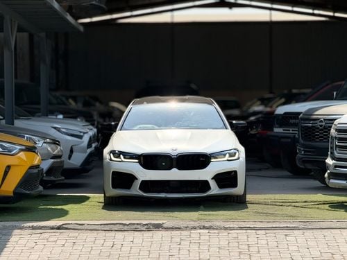 بي أم دبليو M5 كومبيتيشن باك