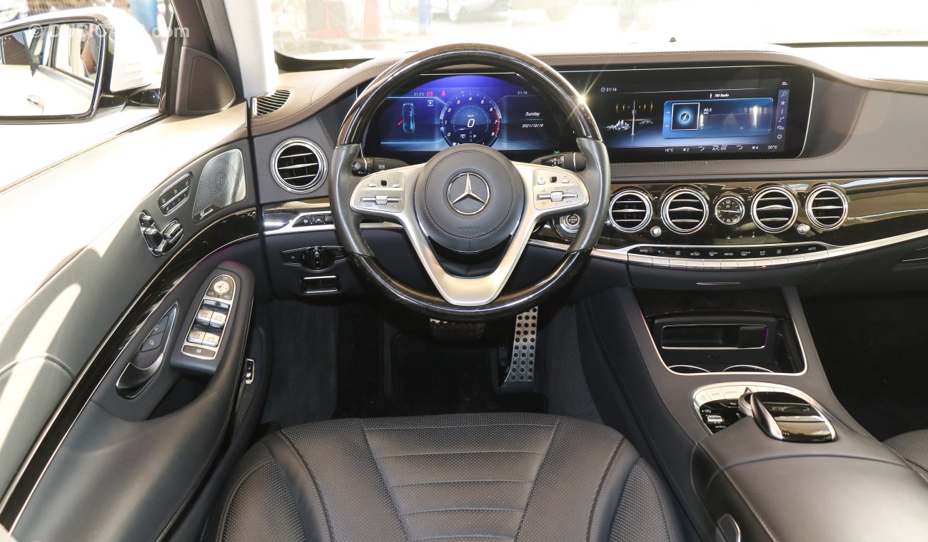 Mercedes-Benz S 560